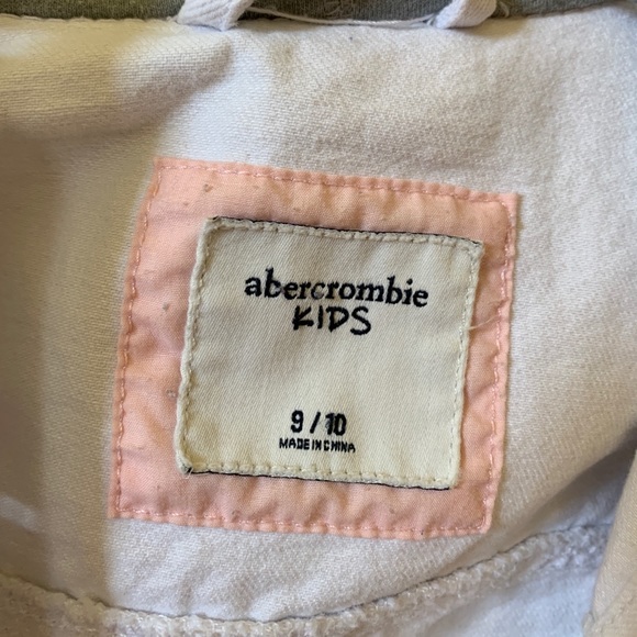 Abercrombie kids white jean jacket - Picture 2 of 4